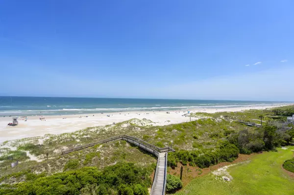 Wrightsville Beach, NC 28480,2700 N Lumina AVE #612