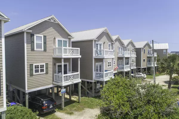 Surf City, NC 28445,399b N New River DR