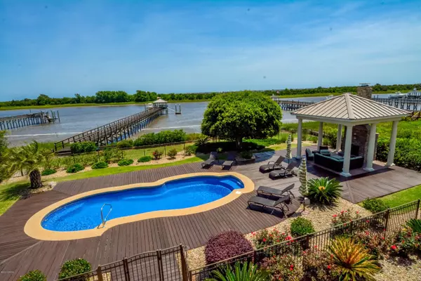 Sunset Beach, NC 28468,532 Twisted Oak LN