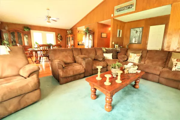 Fair Bluff, NC 28439,16625 Rough And Ready RD