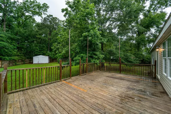 Richlands, NC 28574,113 Indian Cave Drive