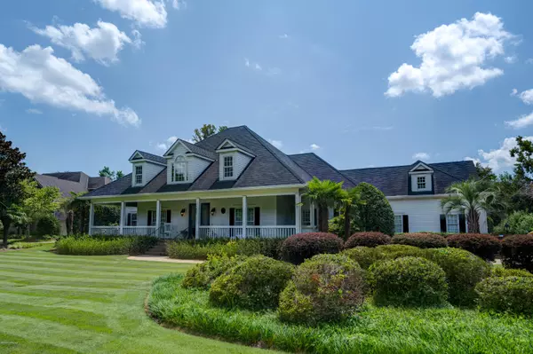 1427 Pembroke Jones DR, Wilmington, NC 28405