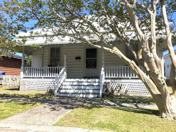 216 Gordon ST, Beaufort, NC 28516