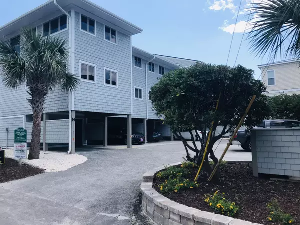 14 Shearwater Street #B, Wrightsville Beach, NC 28480