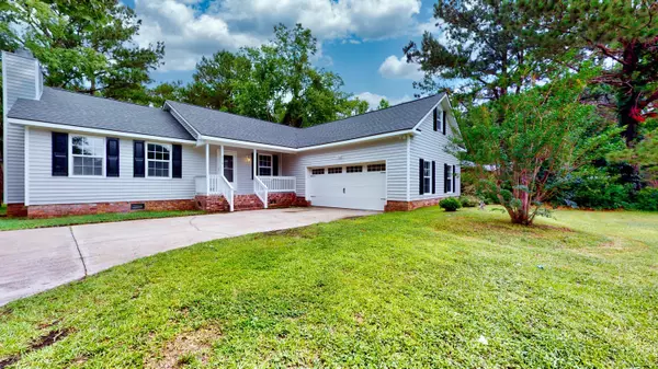 812 Plantation Drive, New Bern, NC 28562