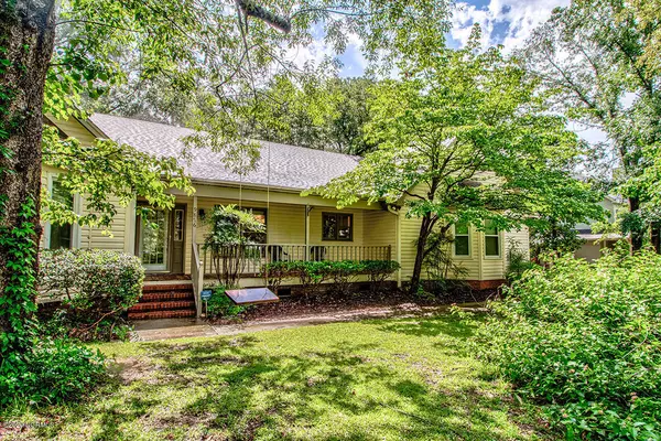 9876 Red Fox RUN SE, Winnabow, NC 28479