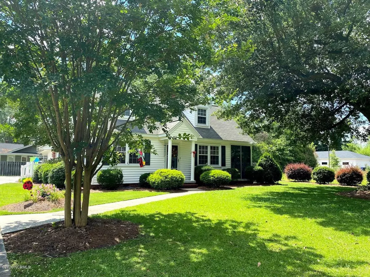 Laurinburg, NC 28352,820 Atkinson ST