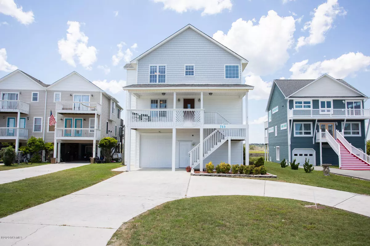 Surf City, NC 28445,713 S Topsail DR