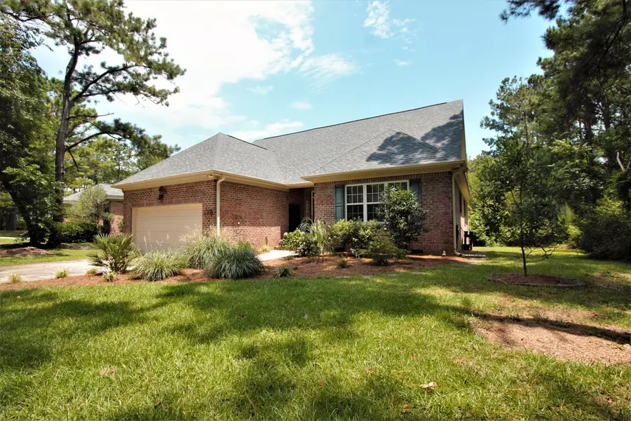 203 W Sanderling CIR, Hampstead, NC 28443