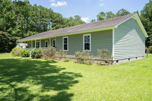 Rocky Point, NC 28457,749 Cheshire RD