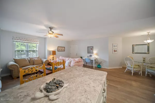 Oak Island, NC 28465,414 Mcglamery ST #10