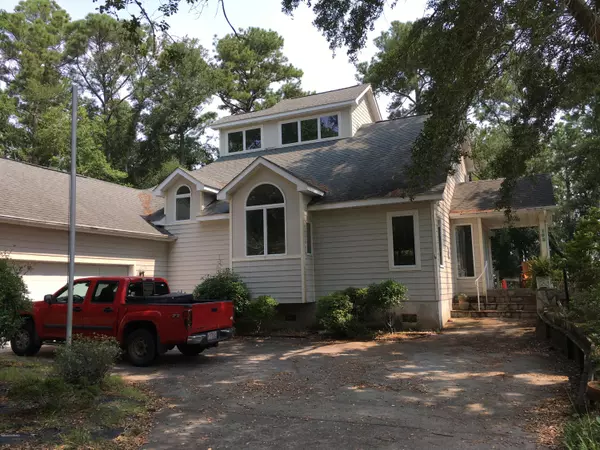 Pine Knoll Shores, NC 28512,103 Chestnut CT