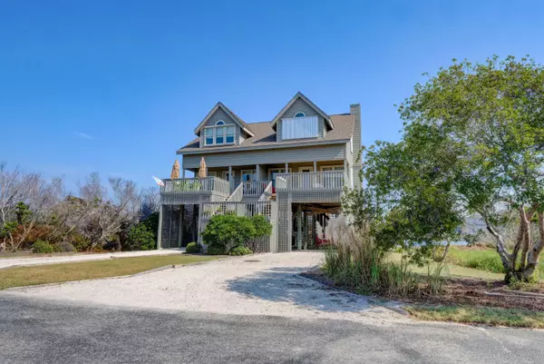 2120 Ocean BLVD #A, Topsail Beach, NC 28445