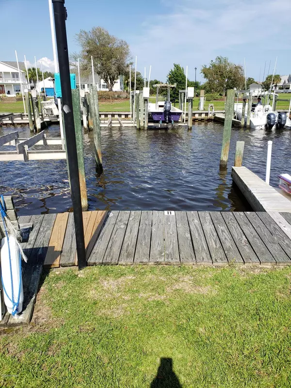 Newport, NC 28570,234 Yacht Club Drive