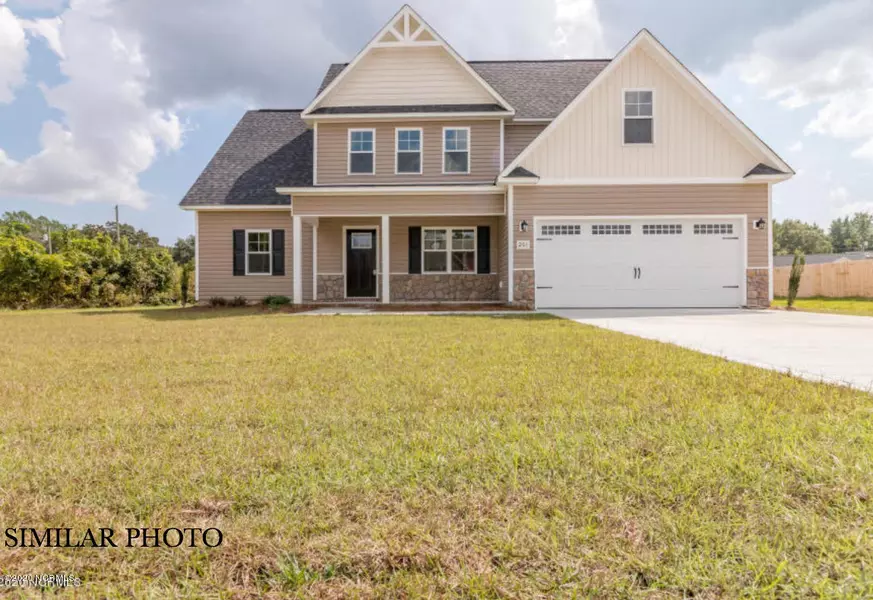 501 Shelmore LN, Jacksonville, NC 28540