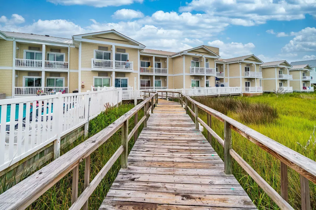 Atlantic Beach, NC 28512,602 W Fort Macon RD ##235