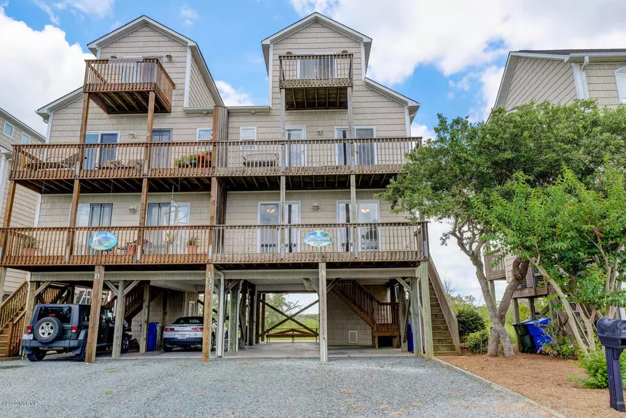 103 Anchor DR #A, Surf City, NC 28445