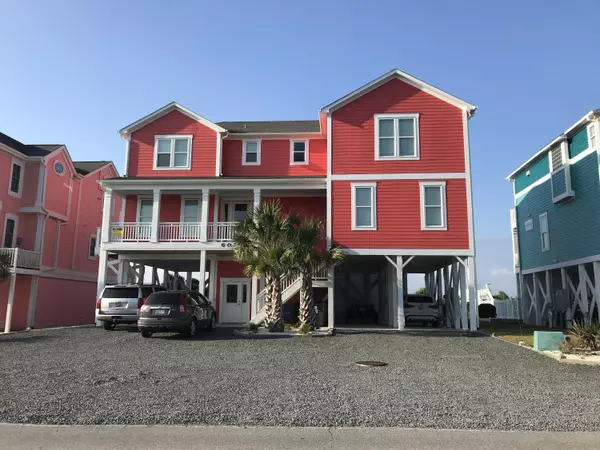 605 Ocean Boulevard W, Holden Beach, NC 28462