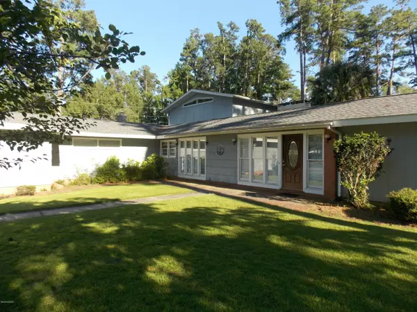 Whiteville, NC 28472,201 Elm ST