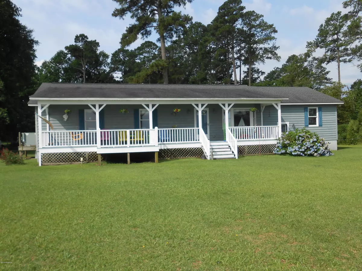 Belhaven, NC 27810,660 Ellis Cove