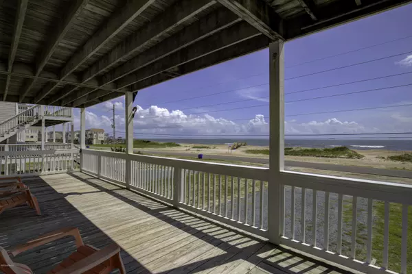 North Topsail Beach, NC 28460,1259 New River Inlet RD