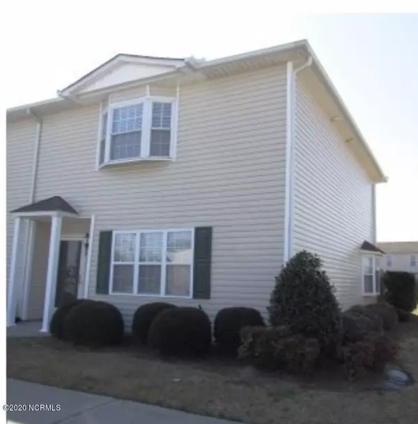 2380 Vineyard DR #J11, Winterville, NC 28590