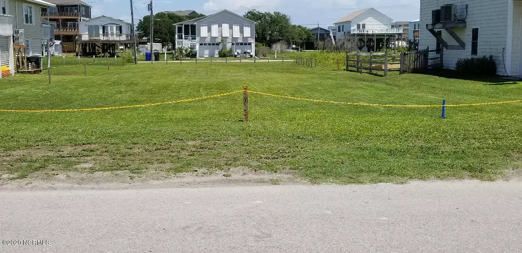 Surf City, NC 28445,7022 7th ST