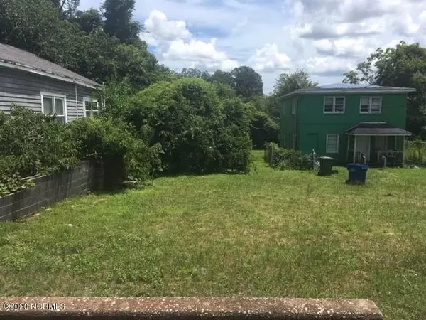 612 N 10th ST, Wilmington, NC 28401