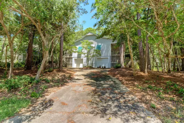 Pine Knoll Shores, NC 28512,160 Hawthorne DR