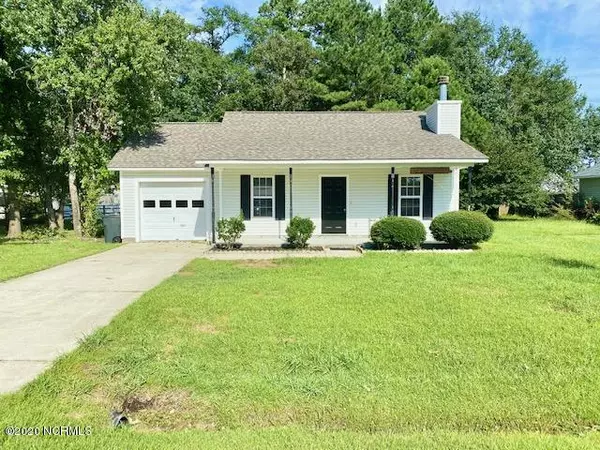 354 Lands End LN, Jacksonville, NC 28540