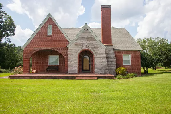 3019 Union School RD, Clinton, NC 28328