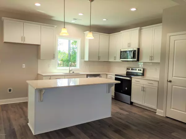 Burgaw, NC 28425,432 Jasmine WAY