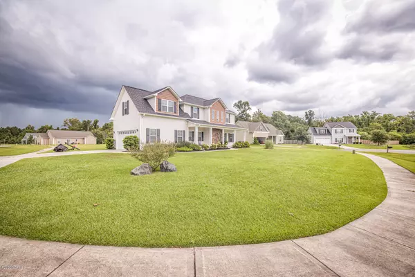 25 E Tumbling Waters RD, Rocky Point, NC 28457