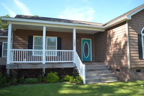 Surf City, NC 28445,117 Jordan LN