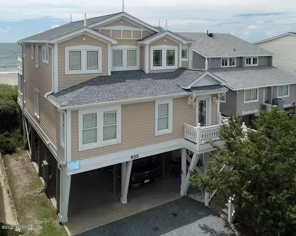 835 Ocean Boulevard W, Holden Beach, NC 28462