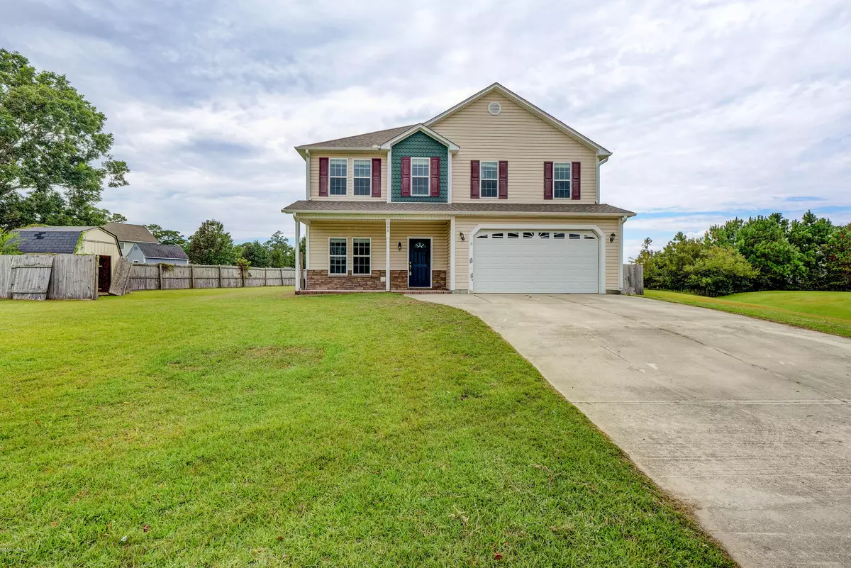 Hubert, NC 28539,203 Tucksey CT N