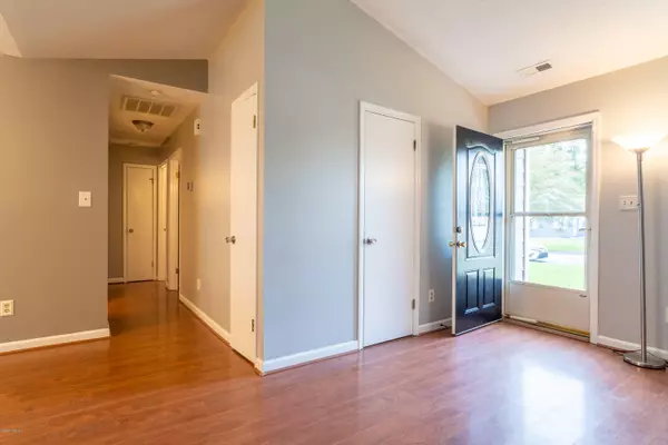 Midway Park, NC 28544,3104 Darby ST