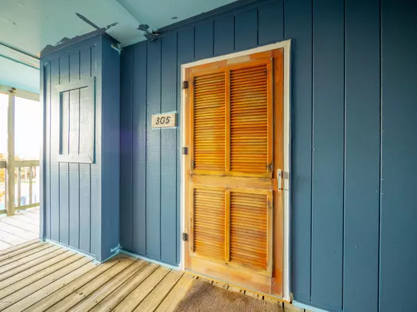 North Topsail Beach, NC 28460,2264 New River Inlet RD #305