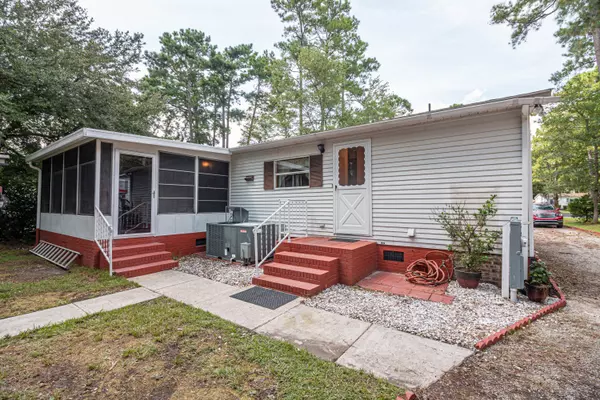 Calabash, NC 28467,240 Ocean Forest Drive NW