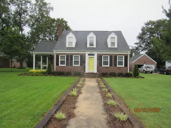 605 E 1st AVE, Chadbourn, NC 28431