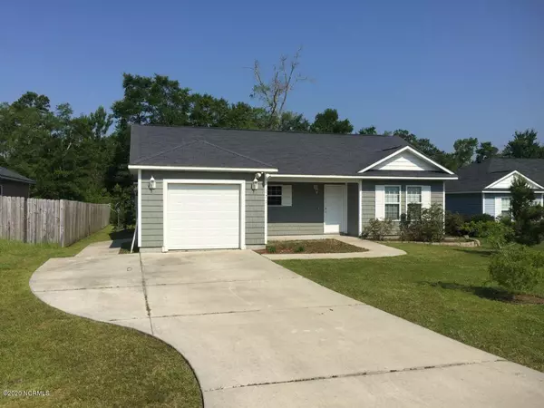 171 Everett Yopp DR, Sneads Ferry, NC 28460