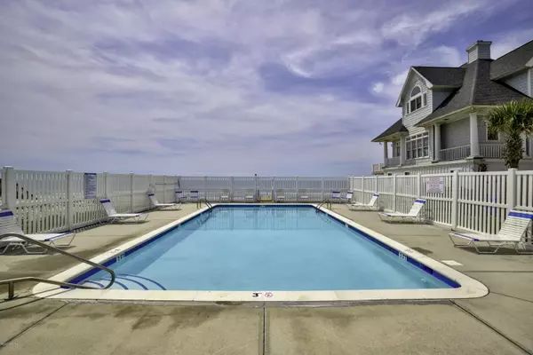 North Topsail Beach, NC 28460,4224 Island DR