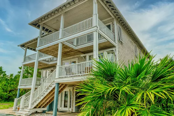 Wrightsville Beach, NC 28480,1301 N Lumina Avenue #B