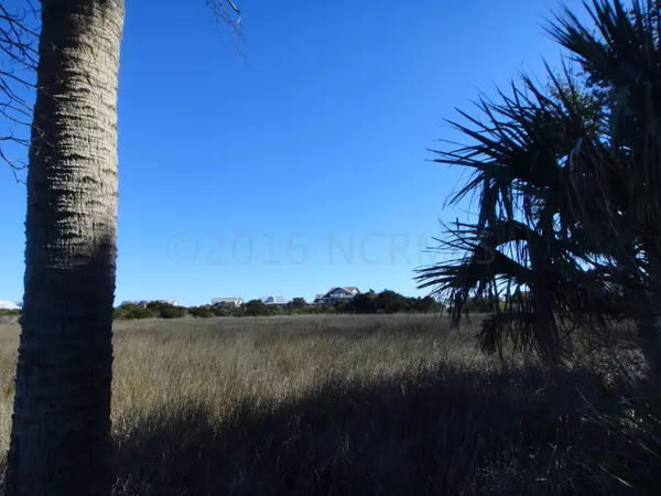 Bald Head Island, NC 28461,613 Currituck Way