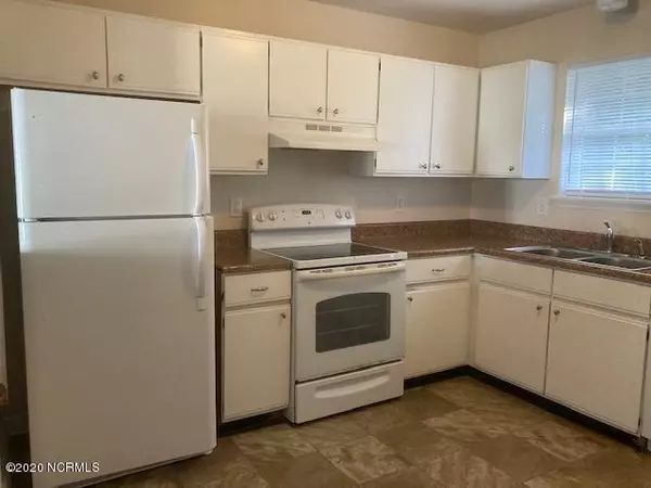 Midway Park, NC 28544,103 Glenside CT