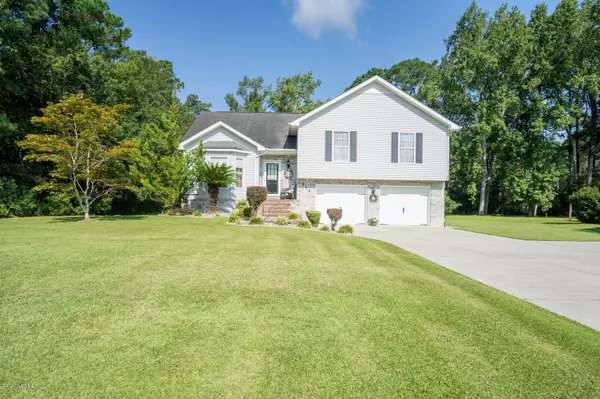 Calabash, NC 28467,511 Briarwood Drive NW