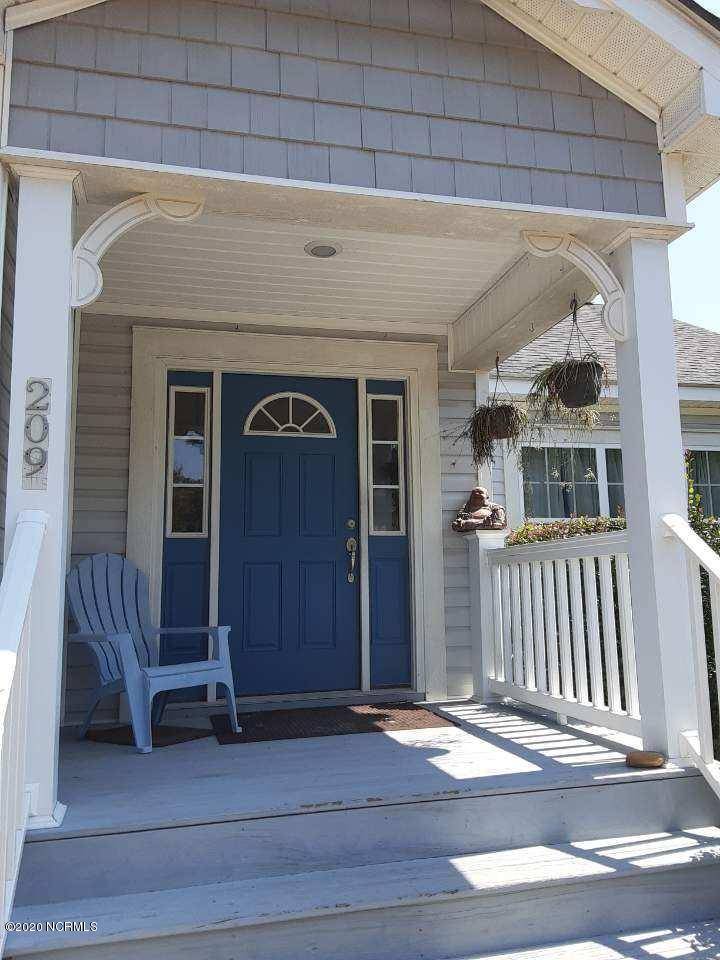 Newport, NC 28570,209 Hall RD