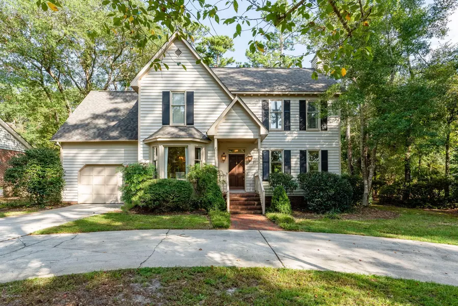 5813 Oak Bluff LN, Wilmington, NC 28409