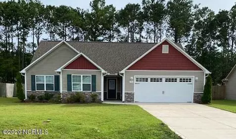 252 Breakwater DR, Sneads Ferry, NC 28460