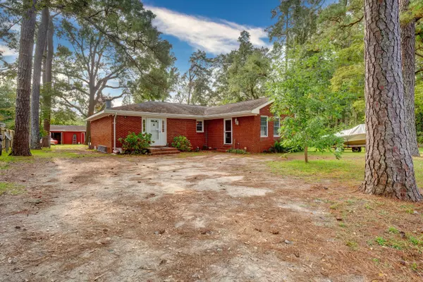 Leland, NC 28451,128 Lee DR